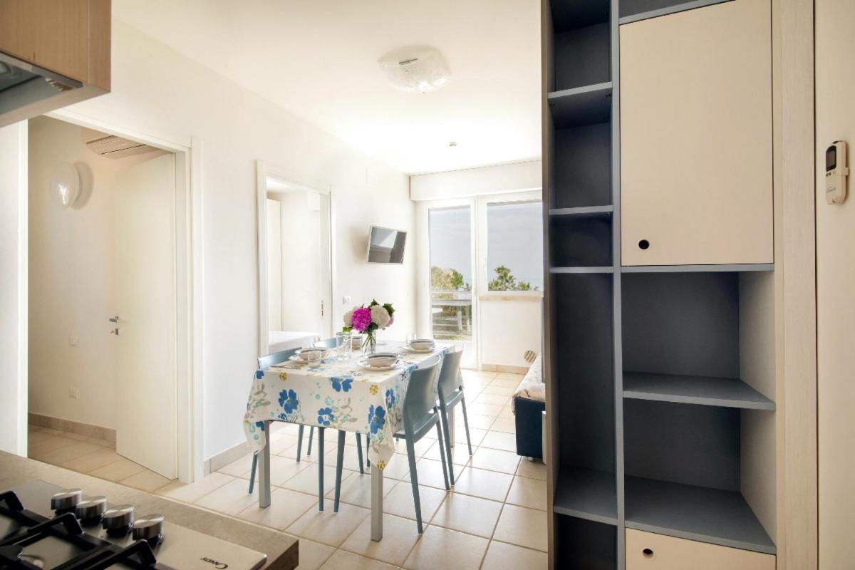 Residence Brezza Di Mare San Benedetto del Tronto Dış mekan fotoğraf