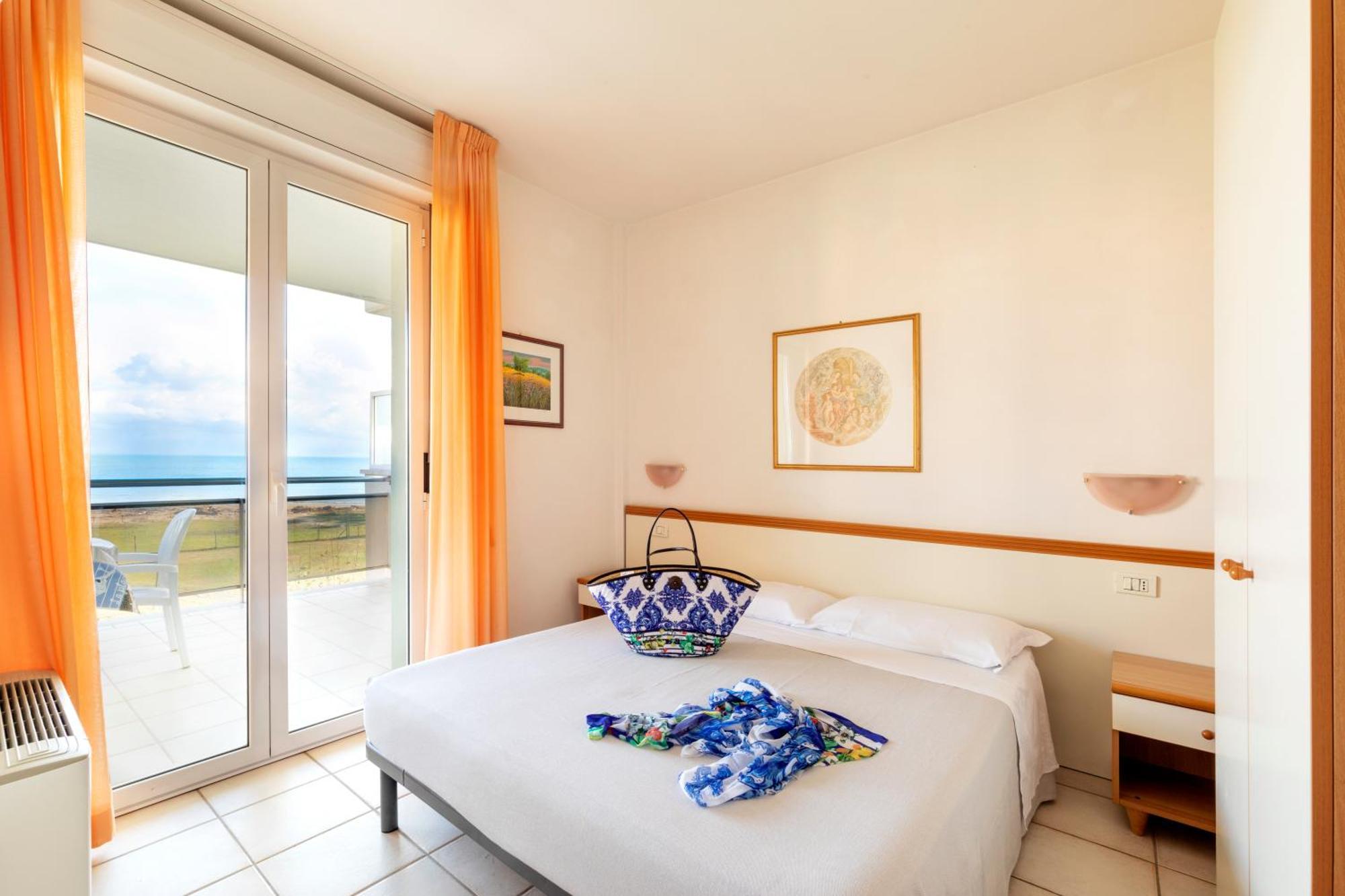 Residence Brezza Di Mare San Benedetto del Tronto Dış mekan fotoğraf