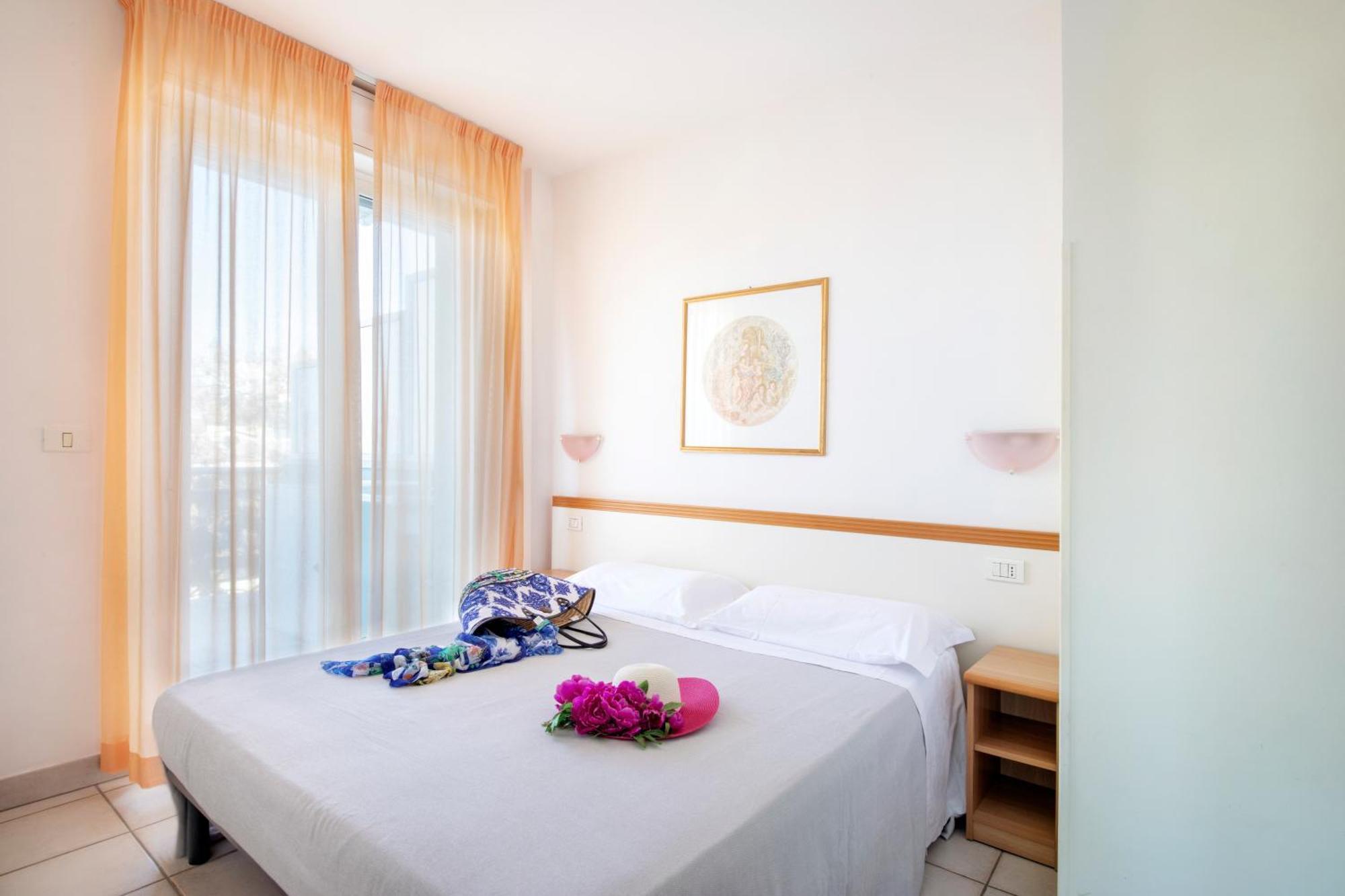 Residence Brezza Di Mare San Benedetto del Tronto Dış mekan fotoğraf