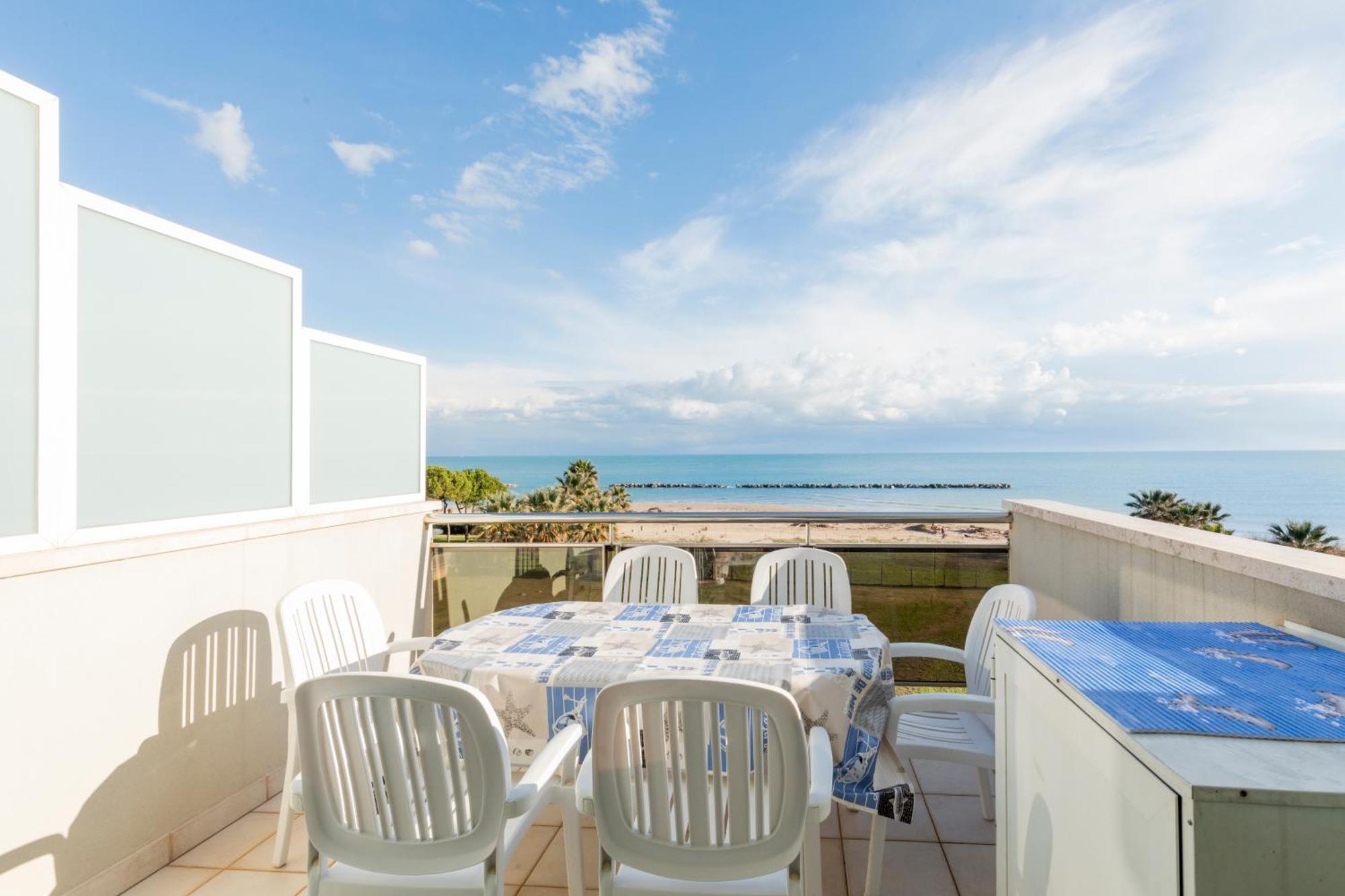 Residence Brezza Di Mare San Benedetto del Tronto Dış mekan fotoğraf